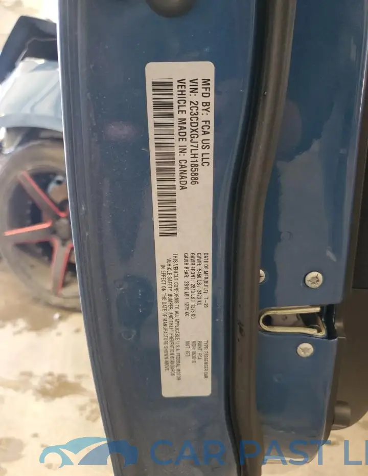 2C3CDXGJ7LH185886# 12