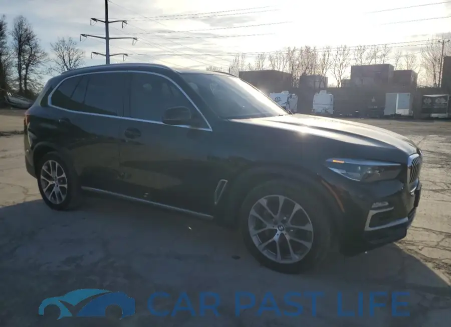 5UXCR6C56KLL11820# 4