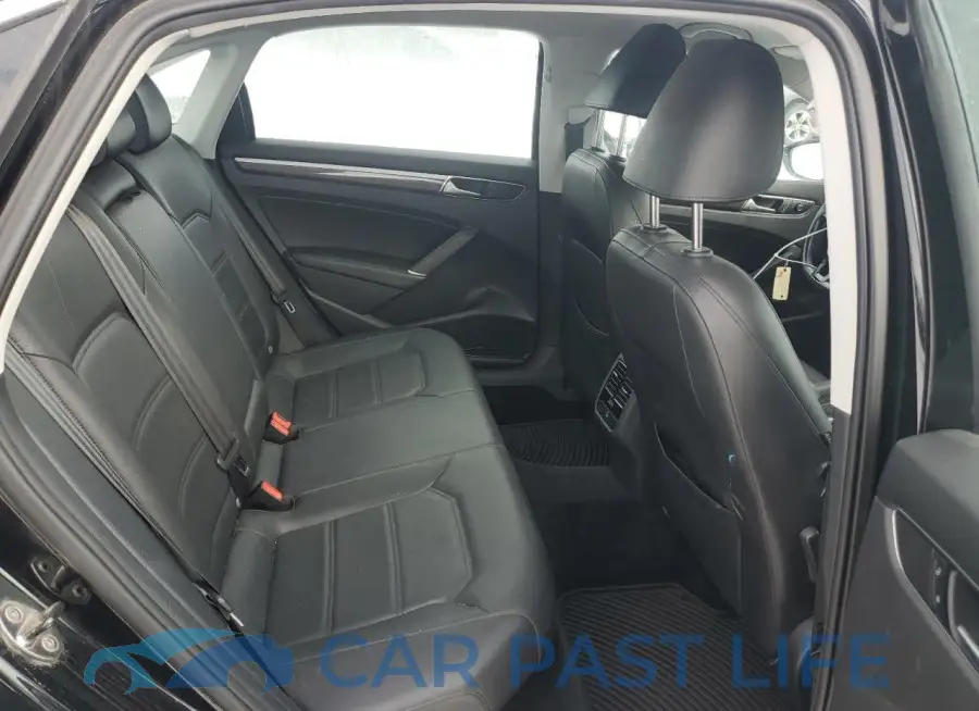 1VWBS7A33GC056850# 10