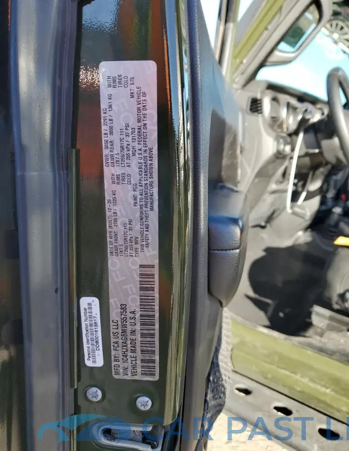 1C4HJXAG6MW557583# 13