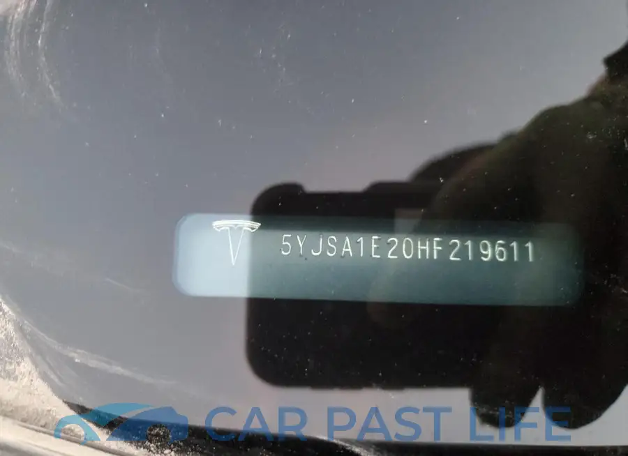 5YJSA1E20HF219611# 12