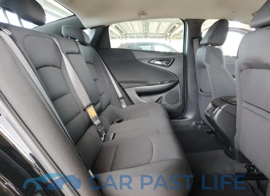 1G1ZD5ST3NF185206# 10