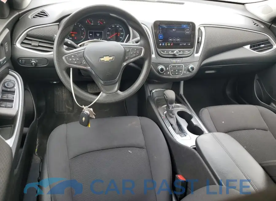 1G1ZD5ST8RF150831# 8
