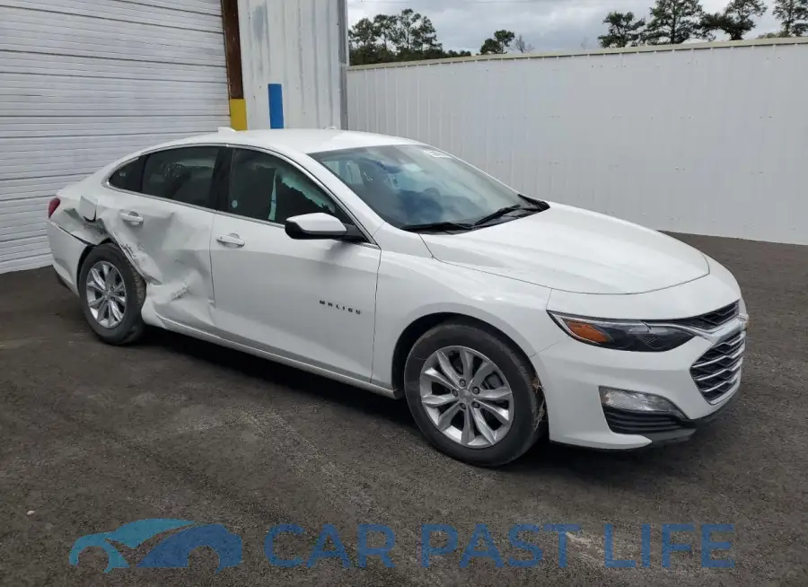 1G1ZD5ST8RF150831# 4