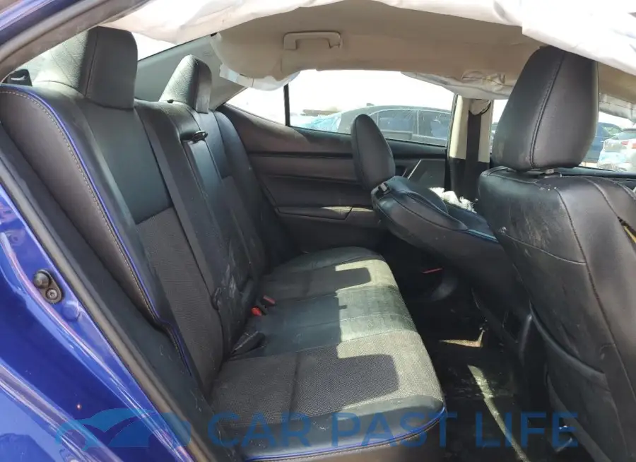 2T1BURHE4HC815725# 10