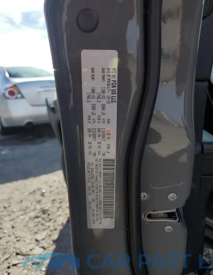 3C4NJDDB9LT123146# 13