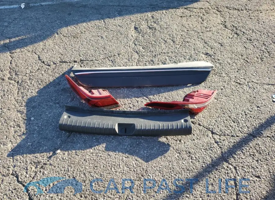 KNAGU4LE2L5041025# 12