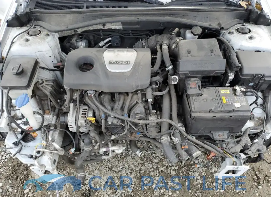 5XXGU4L16LG415017# 11