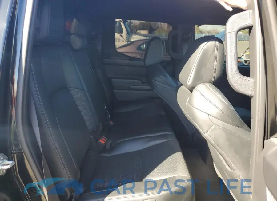 3TMLB5JN5RM045878# 10
