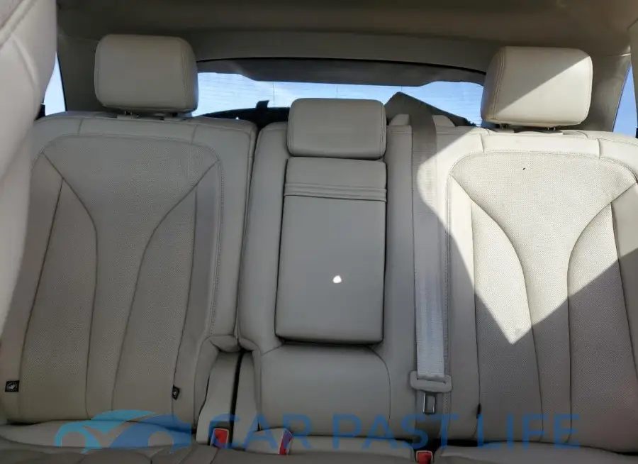 2LMPJ8LR0JBL40222# 10