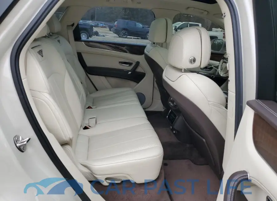 SJAAM2ZV8KC026559# 10