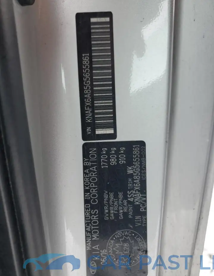 KNAFX6A85G5655861# 12