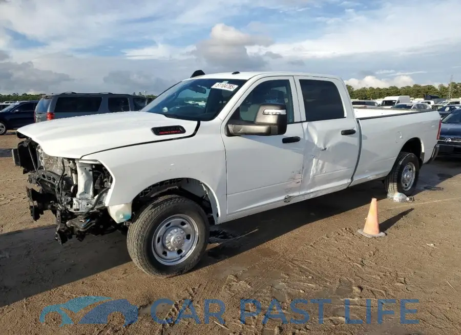3C6UR4HJ2RG328449# 1