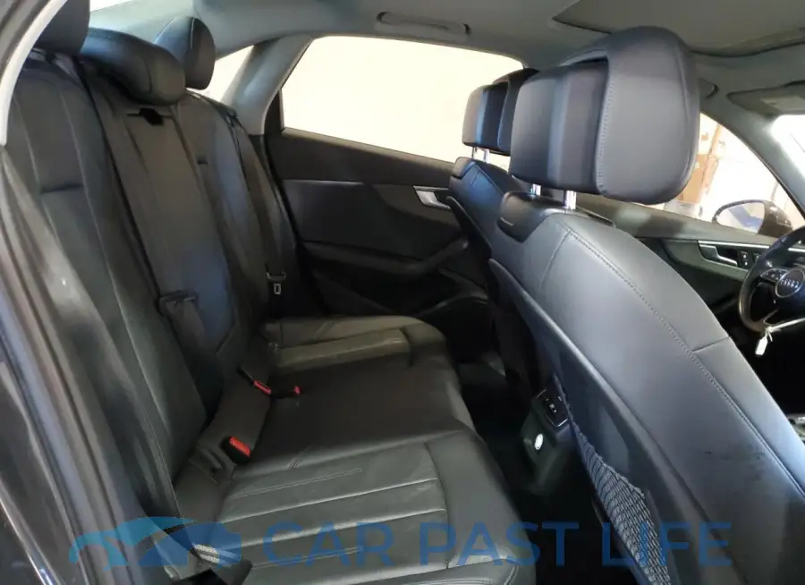 WAUKMAF40JN018674# 10