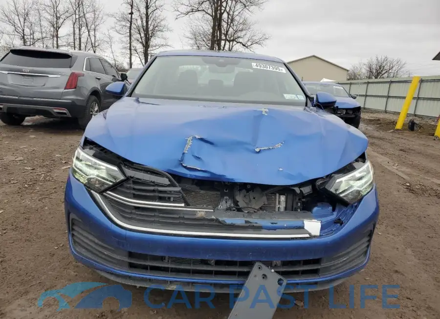 3VW4M7BU7RM051663# 5