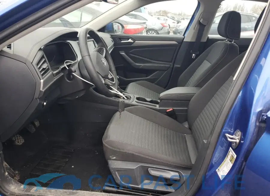 3VW4M7BU7RM051663# 7