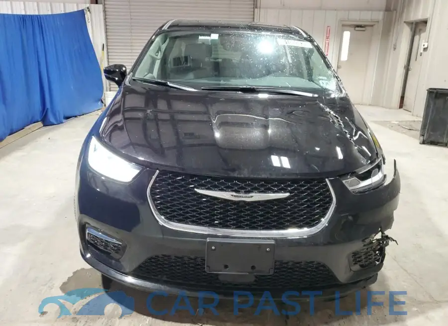 2C4RC1BG4RR163039# 5