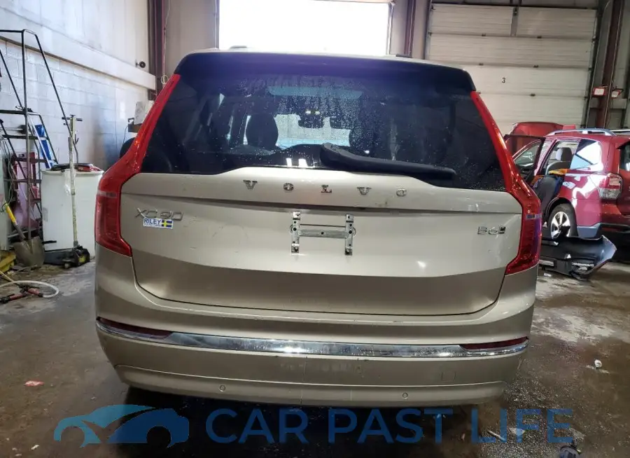YV4062PN8P1984589# 6