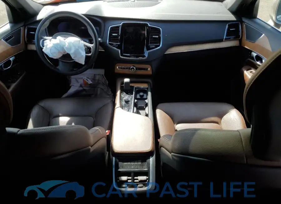 YV4062PN8P1984589# 8