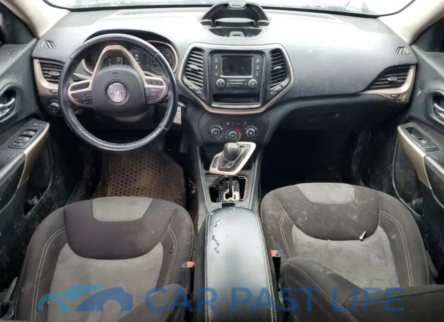 1C4PJLCB6JD510051# 8