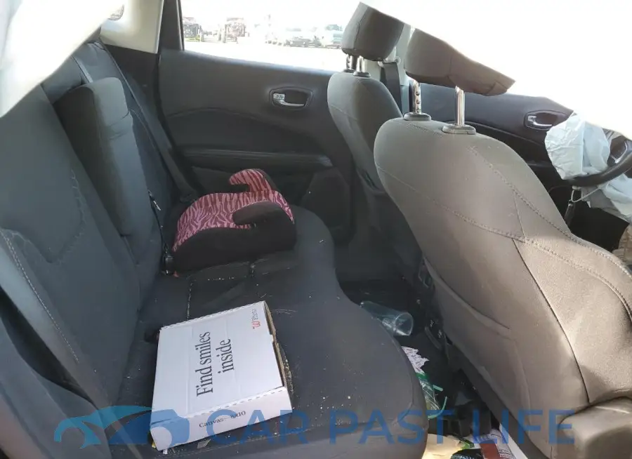 3C4NJCAB8KT715554# 10