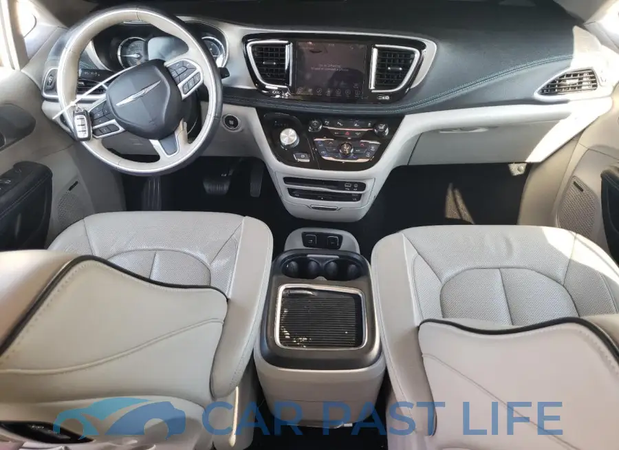 2C4RC1N76JR164404# 8