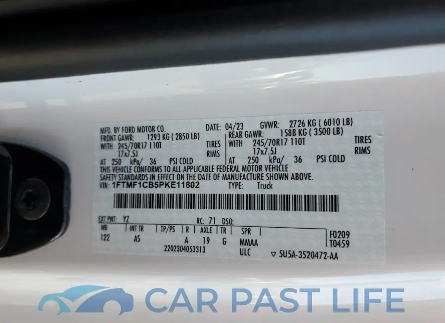 1FTMF1CB5PKE11802# 12