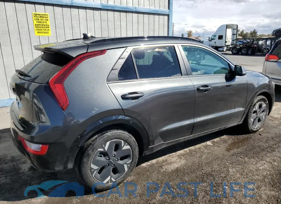 KNDCR3L11P5025799# 3