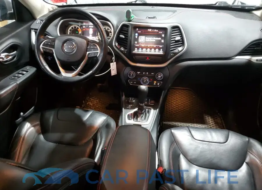1C4PJMBSXGW211568# 8