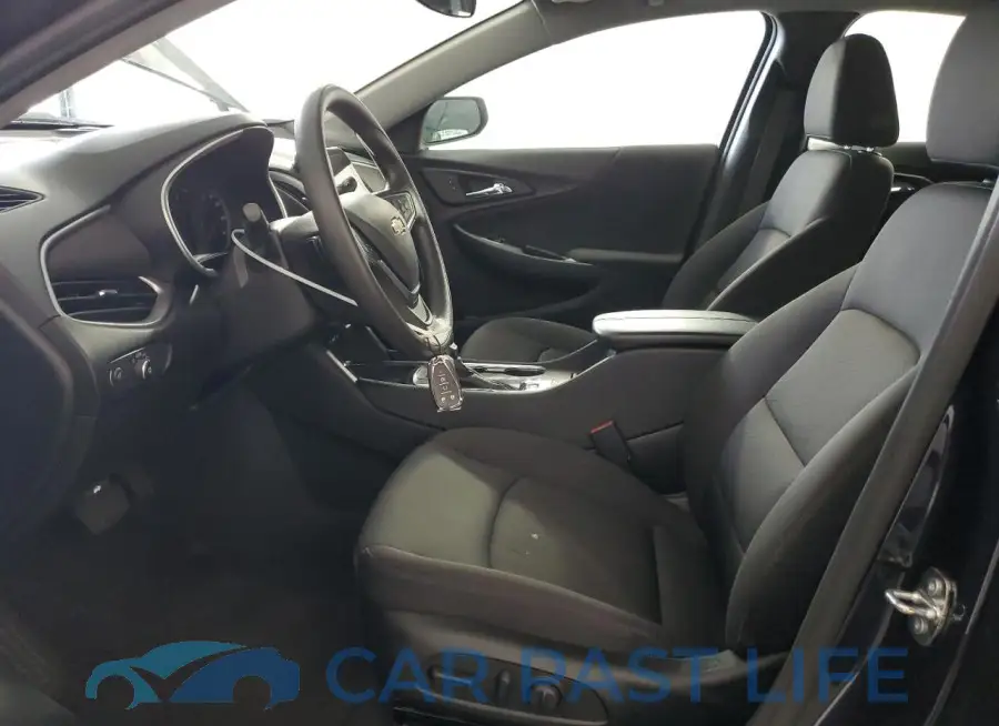 1G1ZD5ST4PF192216# 7