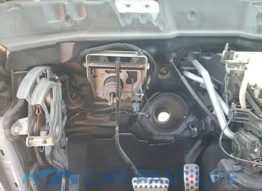 2C3CDZFJ1NH226156# 9