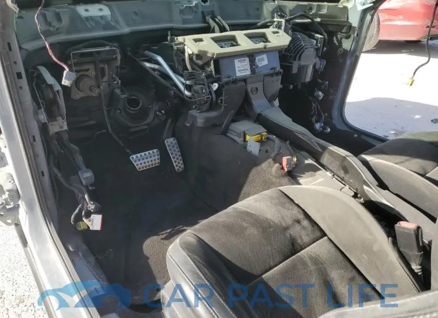 2C3CDZFJ1NH226156# 8