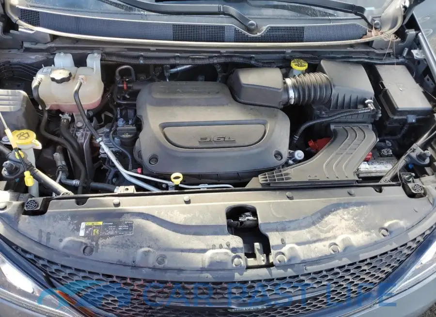 2C4RC1FG2LR270043# 12