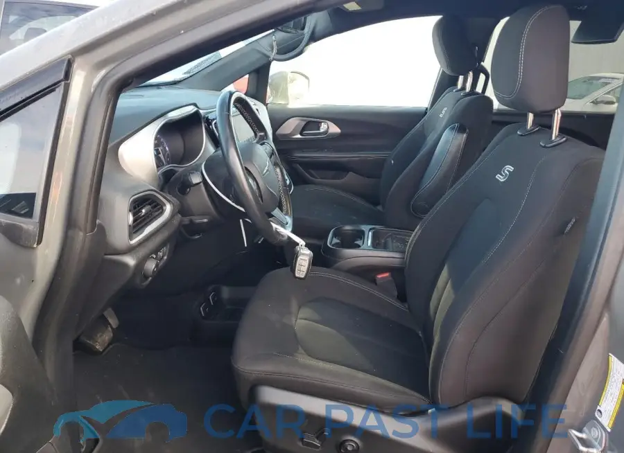 2C4RC1FG2LR270043# 7