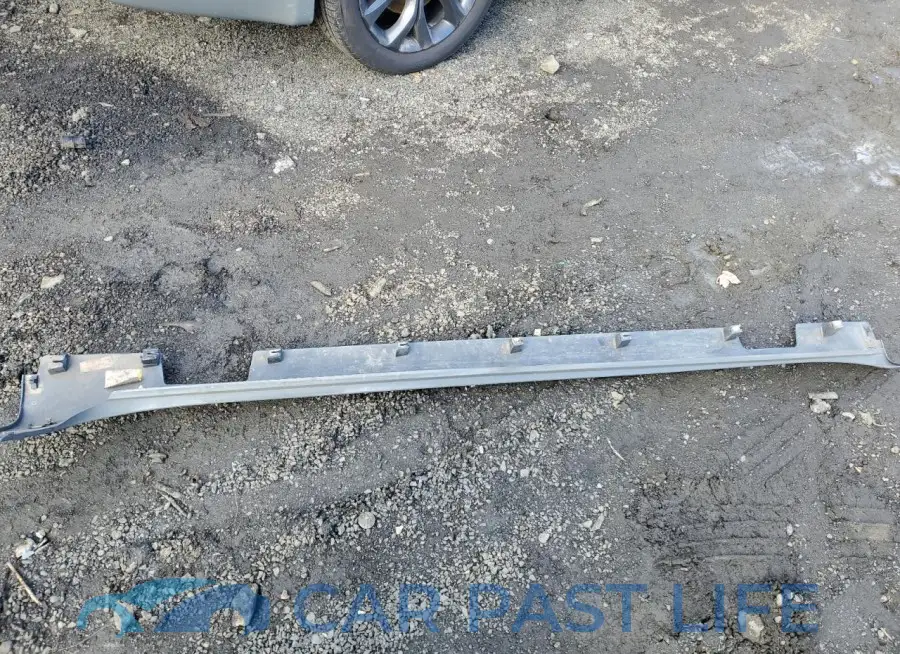 2C4RC1FG2LR270043# 13