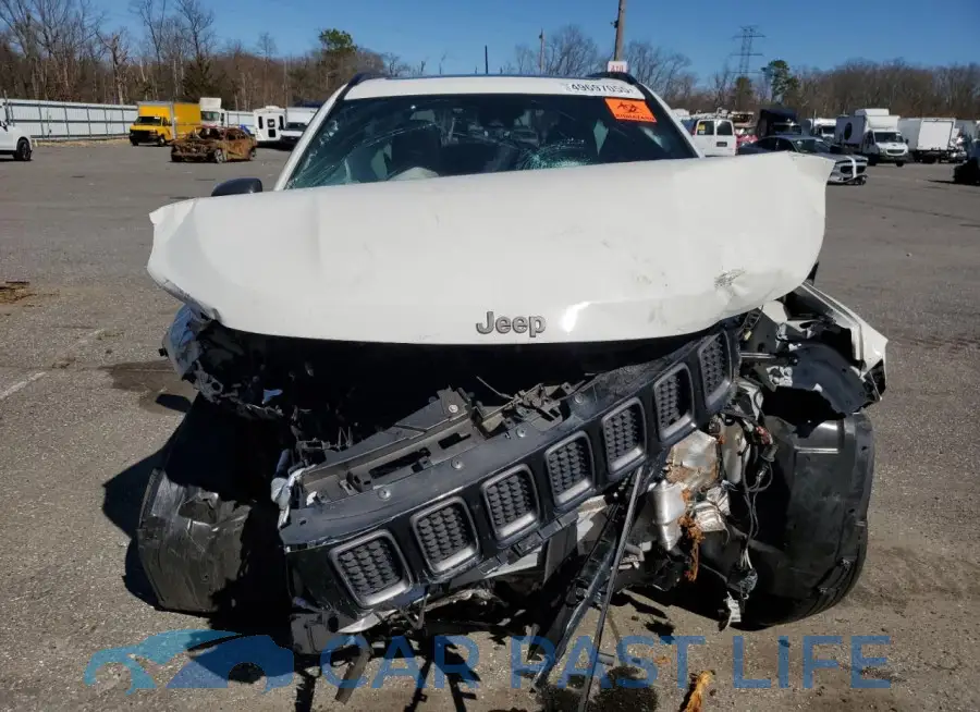3C4NJDEB0MT539294# 5