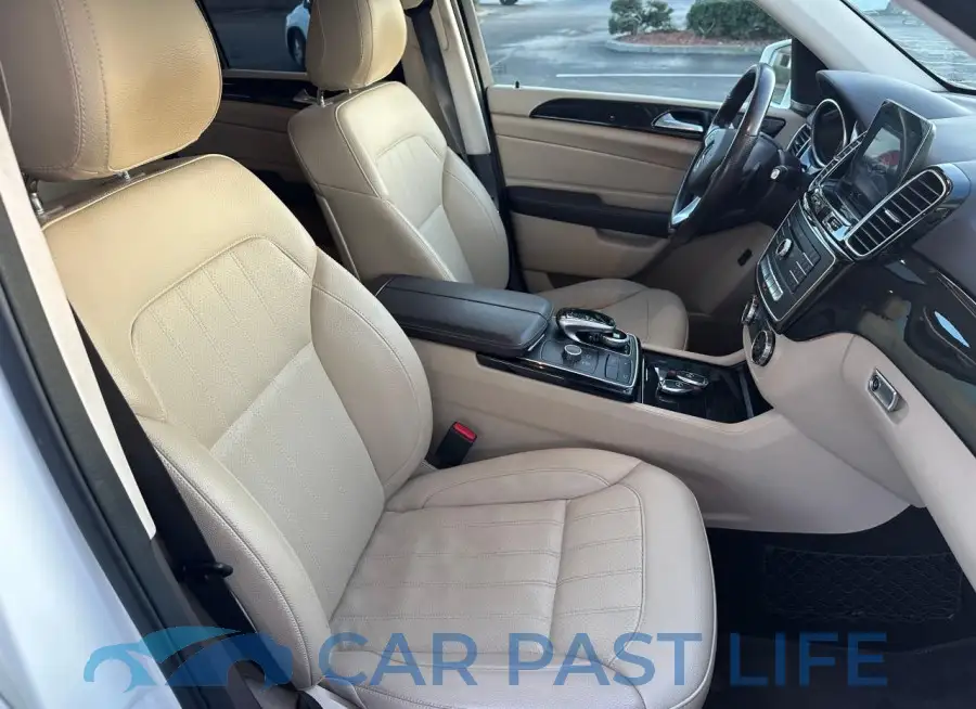 4JGDA5HB5HA826653# 5