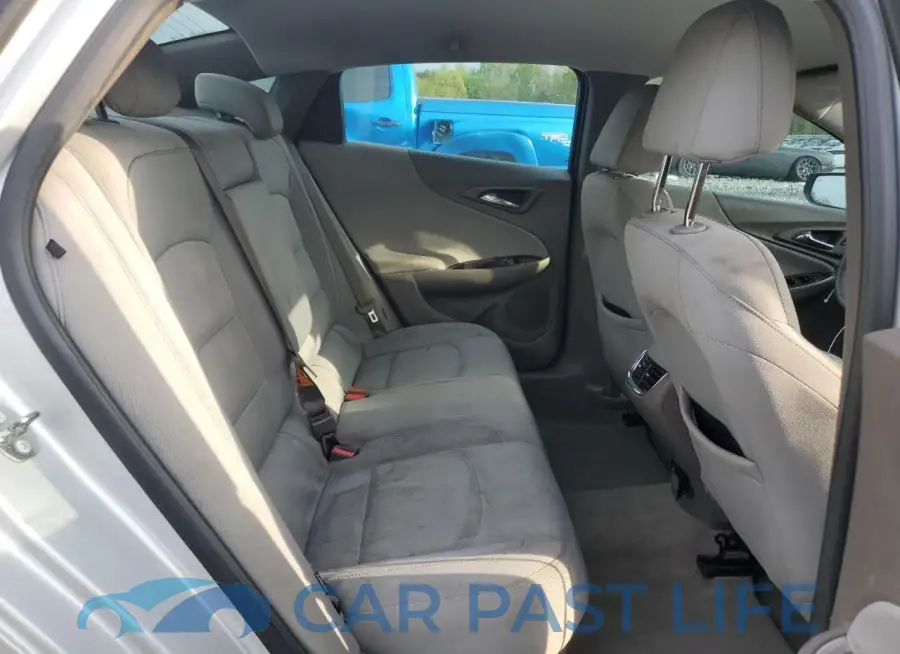 1G1ZD5ST2JF156435# 10