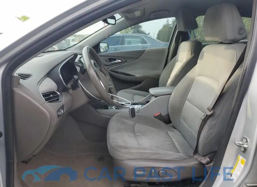 1G1ZD5ST2JF156435# 7