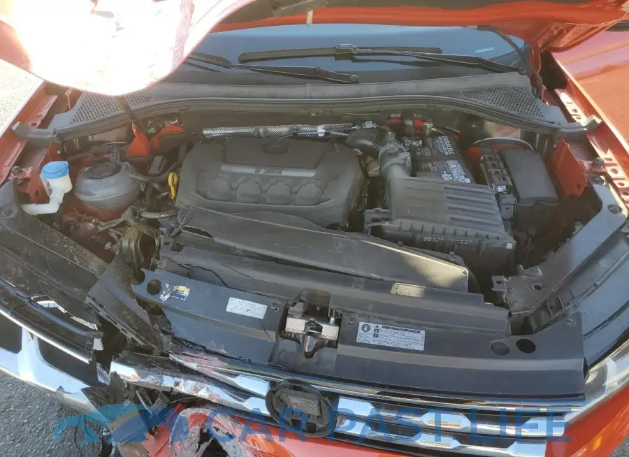 3VV3B7AX4KM098849# 11