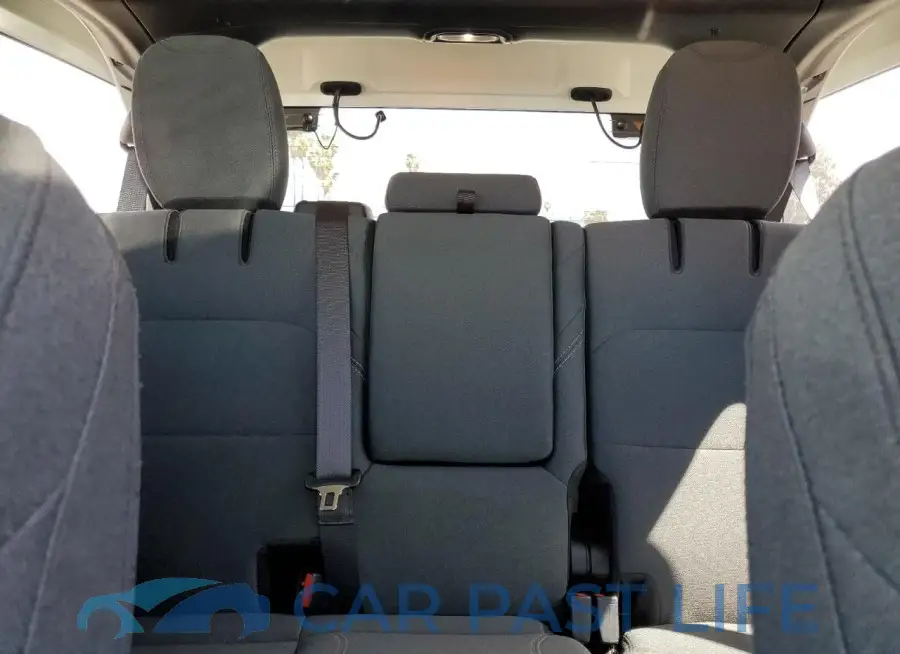 1C4RJXN65RW116573# 10