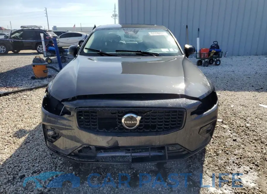7JRL12FKXRG321144# 5