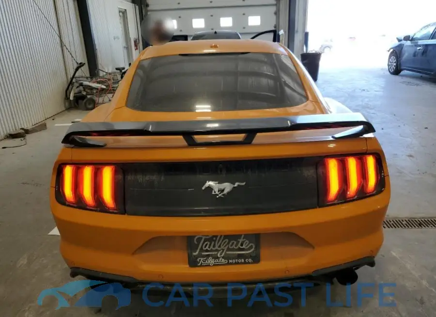 1FA6P8TH3J5104031# 6