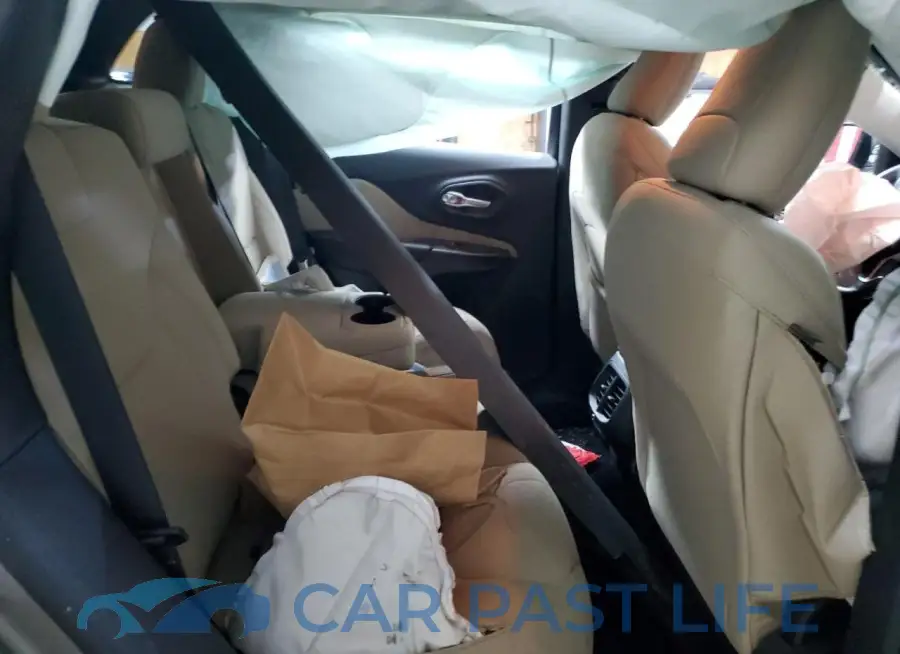1C4PJMCS8GW354789# 11