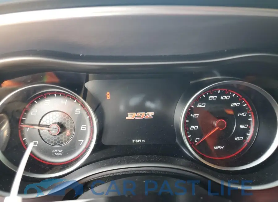 2C3CDXGJ8LH242306# 9