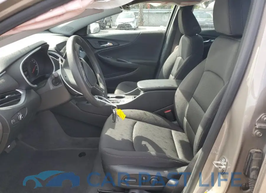 1G1ZD5ST9PF247310# 7