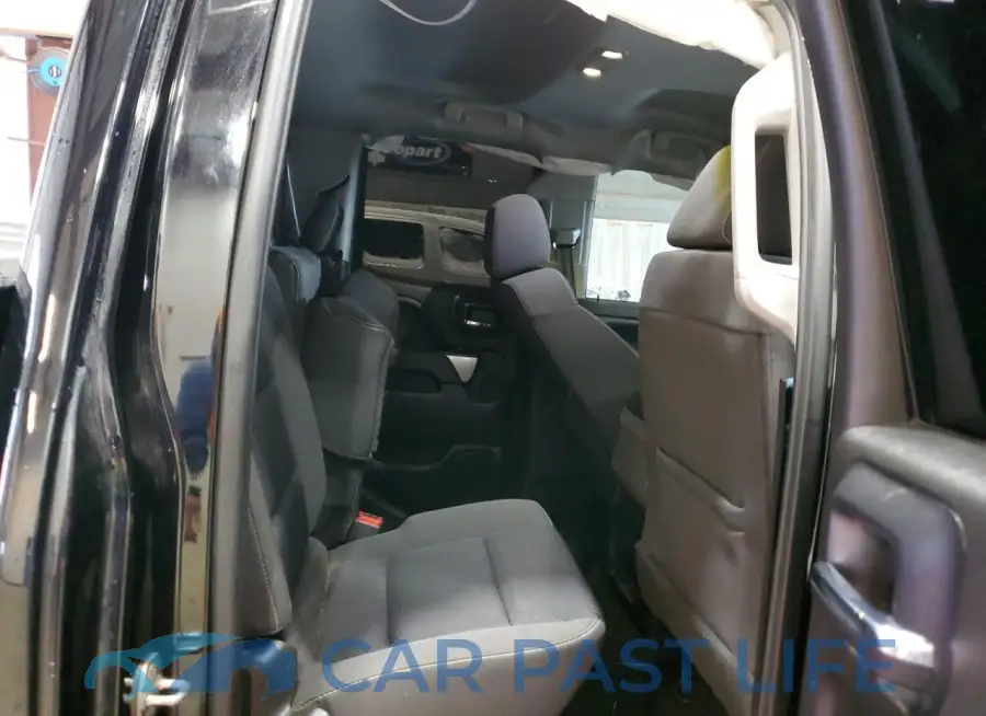 1GCVKREC9JZ298035# 10