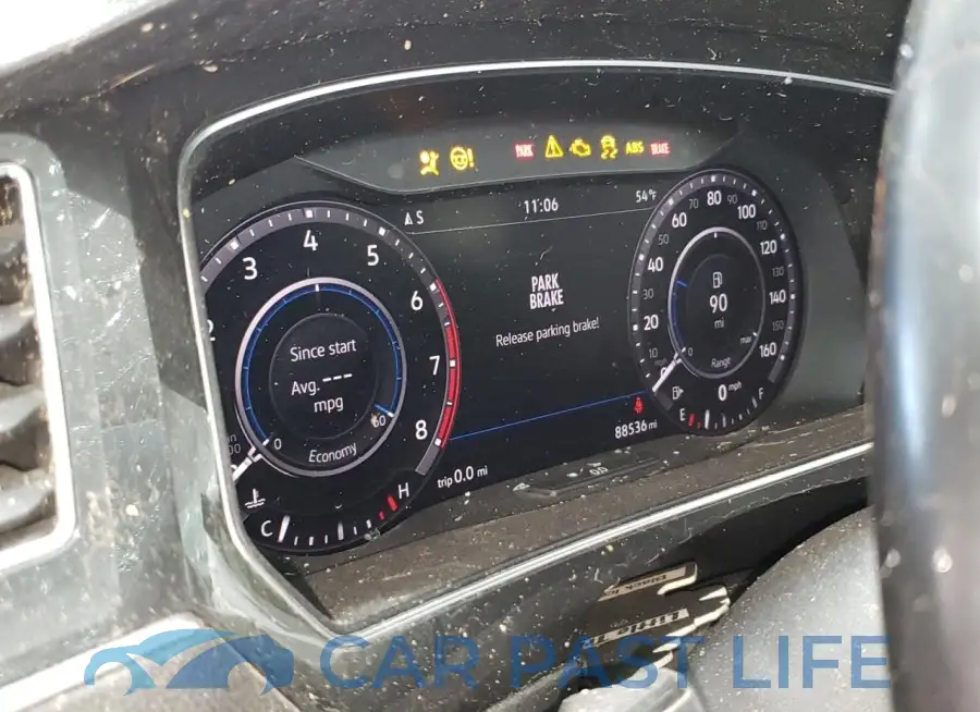 3VV2B7AX5KM052040# 9