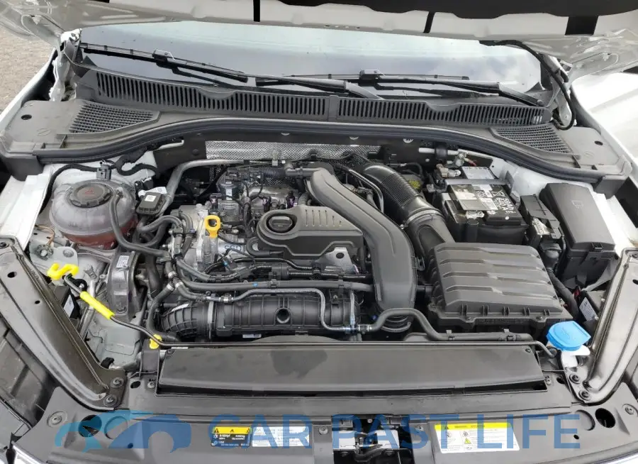 3VW7M7BU7RM016411# 11