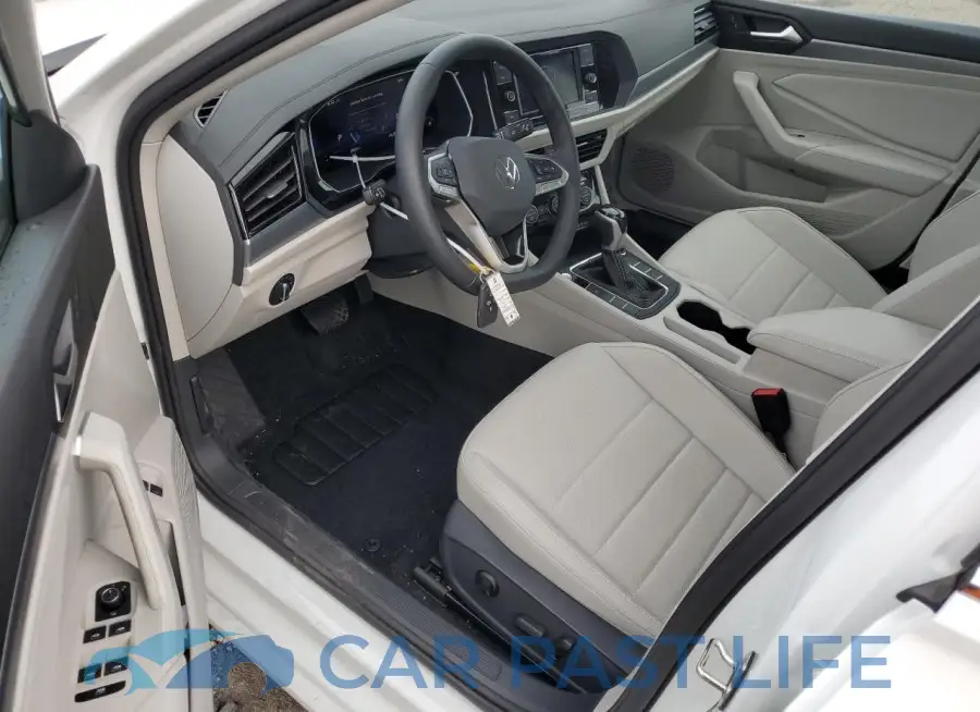 3VW7M7BU7RM016411# 8